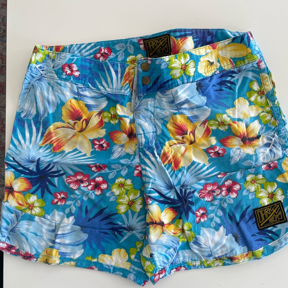 Dark Seas clothe type board shorts